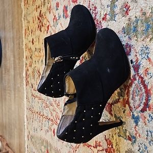 Adrienne Vittadini size 7 Women's Black Heels